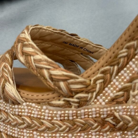 🆕 GIANNI BINI 🧿 NWOB Santi Woven Beaded Wedge Sandal - Neutral Woven Sz US 7 - Picture 12 of 16